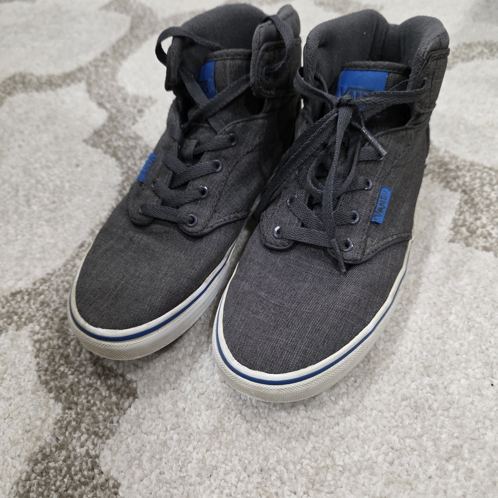 Vans Kids Sneakers in Black and Blue